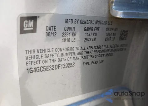 2013 Buick Lacrosse Leather Group z USA, uszkodzony, nr VIN 1G4GC5E32DF139258